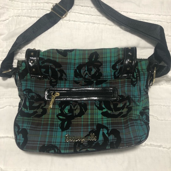 Betseyville Messenger Bag - Picture 5 of 8